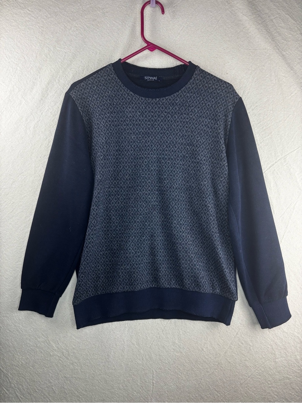 Suvari women’s large sweater
